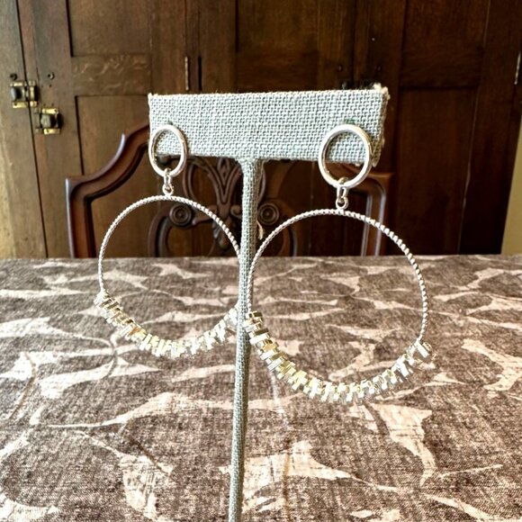 Silver-Tone Hoop Earrings By Park Lane Jewelry "Echo" Dangling Beaded Detail - Picture 7 of 7